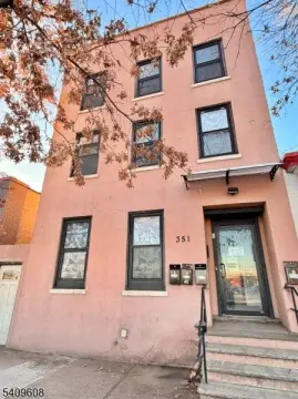Renovated Multi-Family in Newark City