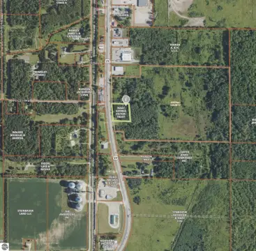 Prime Retail Location in Standish