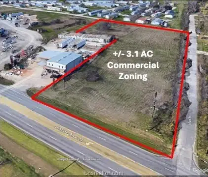 Commercial Land at Hard Corner