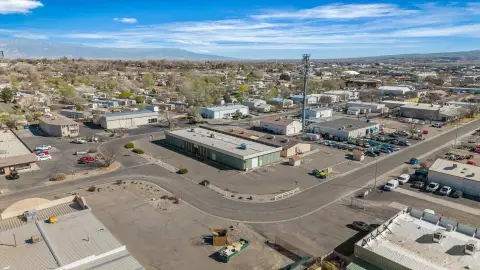 Flex Space Campus with Warehouse
