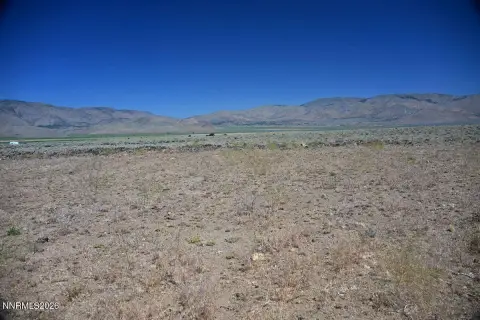 Panoramic-View Land Parcel