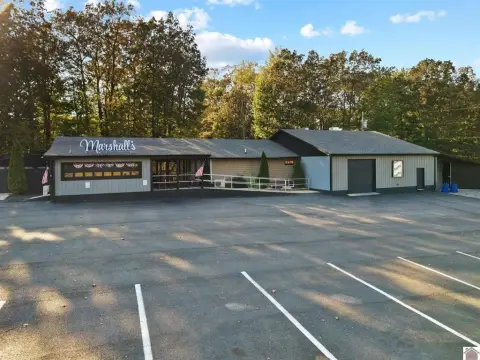 Turn-Key Restaurant and Bar Facility