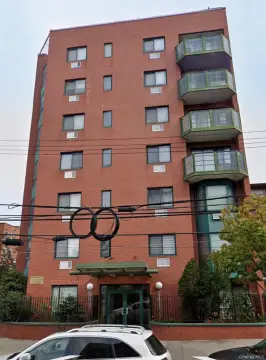 Ground-Level Office Condominium
