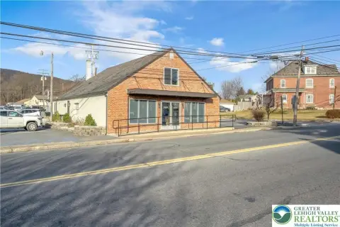 Route 512 Storefront/Restaurant Space