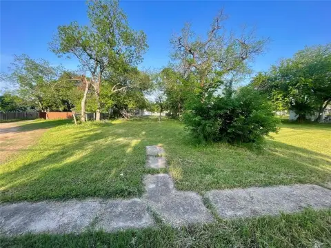 Cleared Lot in Gainesville, TX