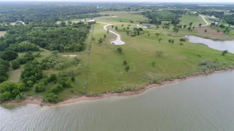 Waterfront Land in Corsicana, TX
