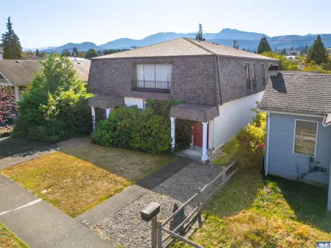 Duplex with Separate Entrances
