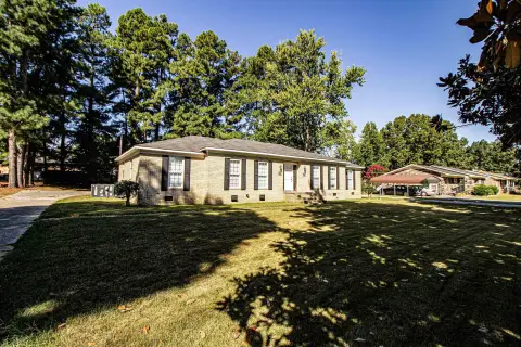Brownsville Duplex: Investment Opportunity