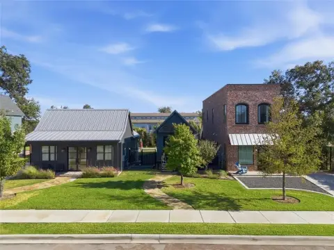 Downtown Waco Furnished Rental Property