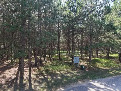 HOA-Managed Home Lot