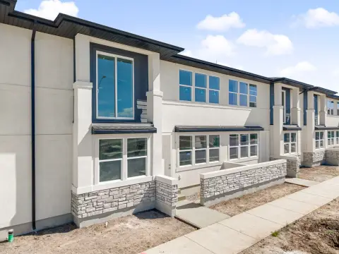 New Townhomes Portfolio: Investor Opportunity