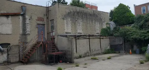 R4-1-Zoned Commercial Land