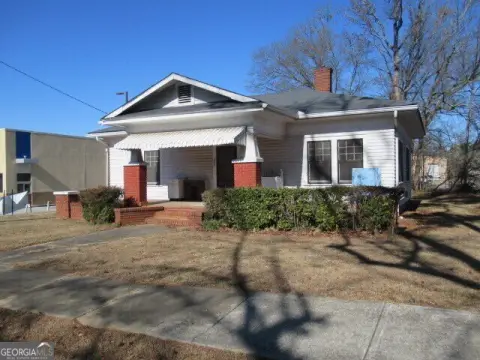 Remodeled Commercial Property in Carrollton