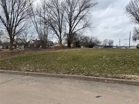 Residential Lot Near Downtown