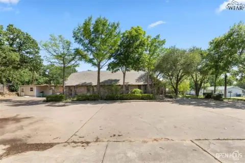 Graham, TX Office Building