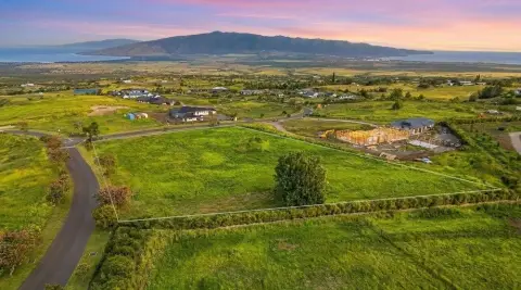 Vacant Land Parcel with Panoramic Views