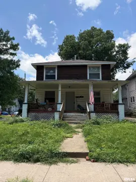 Duplex with Detached Garage