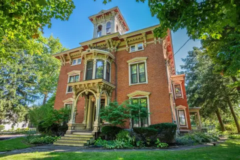 Turnkey Utica Bed & Breakfast