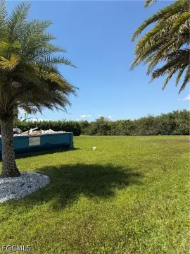 Waterfront Lot with Gulf Access