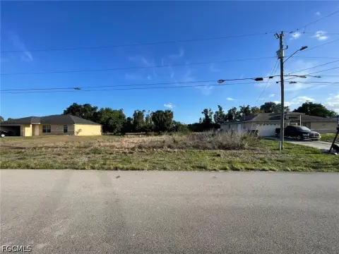 Vacant Lot in Lehigh Acres