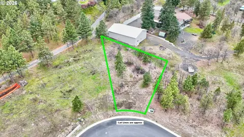 Residential Lot in Whispering Pines