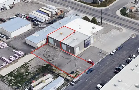 Warehouse with Fenced Yard