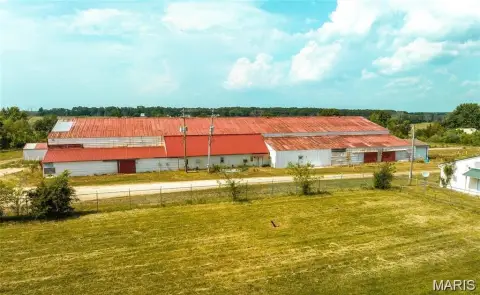 Manufacturing Property with Storage Building