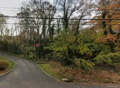 Residential Lot in Dix Hills