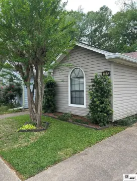 Fully Furnished Townhome with Lease