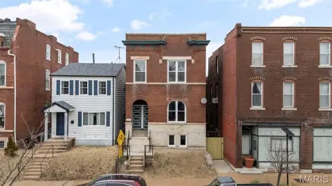 Renovated Duplex in Historic St. Louis