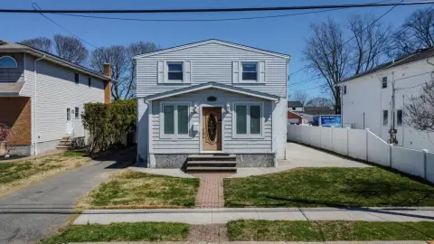 Multi-Unit Home with Large Lot