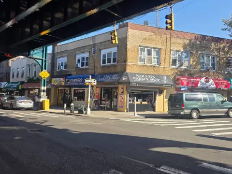Equipped Corner Retail Space