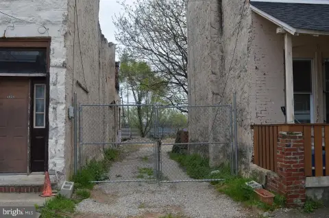 Land Lot in Philadelphia