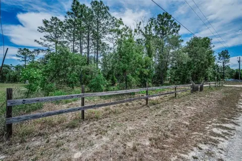 Residential Cul-de-Sac Lot
