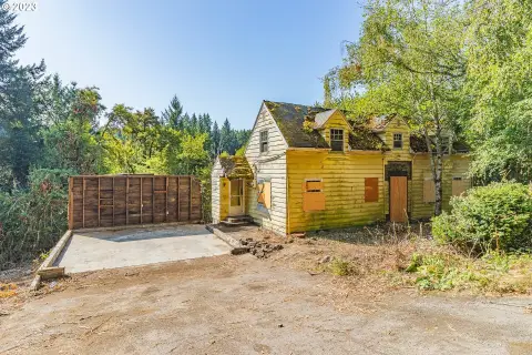 9.67 Acres in Northwest Hills