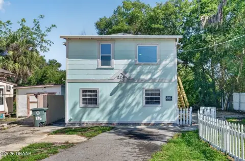 Updated Duplex with 2023 Roof