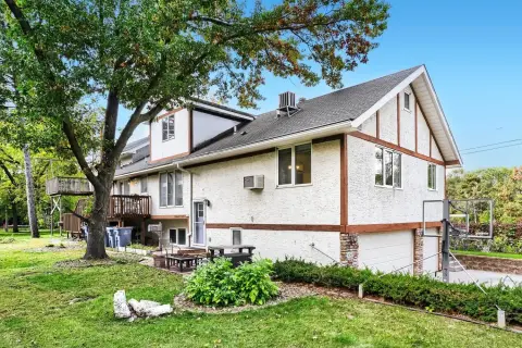 Duplex with Separate Apartment