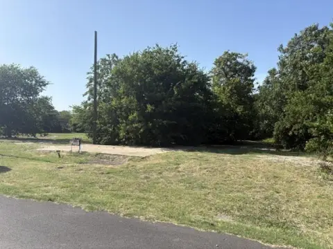 Commercial Corner Lot
