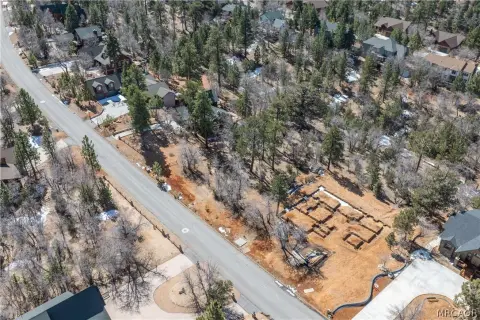 Ready-to-Build Mountain Lot