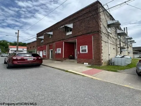 9-Unit Apartment Building