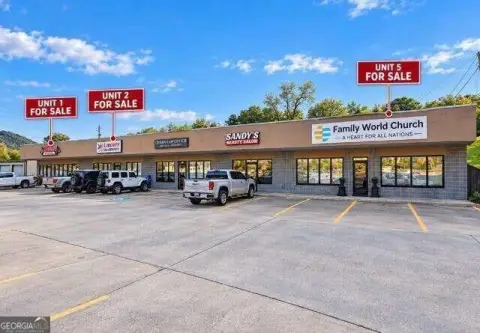 Three-Unit Retail Plaza