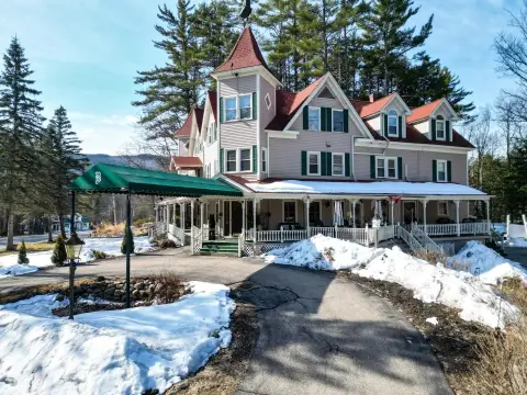 Victorian Commercial Property Near Attitash