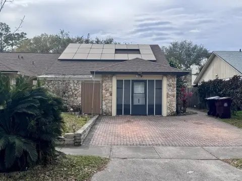 Half Duplex Residence