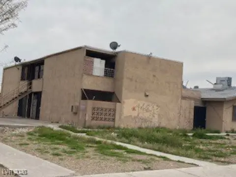 Four-Unit Quadplex