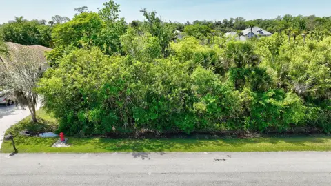 Fort Pierce Land Near Park