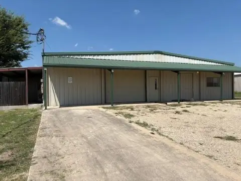 Industrial Flex Space with Loading Dock