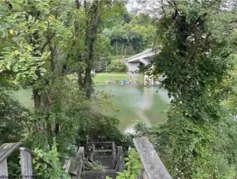Riverfront Land Lot