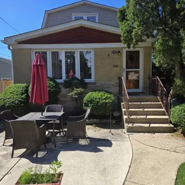 Legal Two-Flat Residence