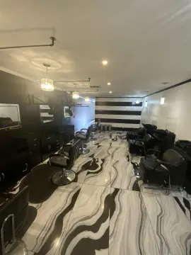 Turn-Key Salon Opportunity
