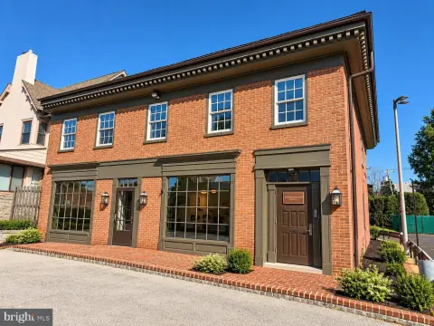 First-Floor Office Suite with Storage
